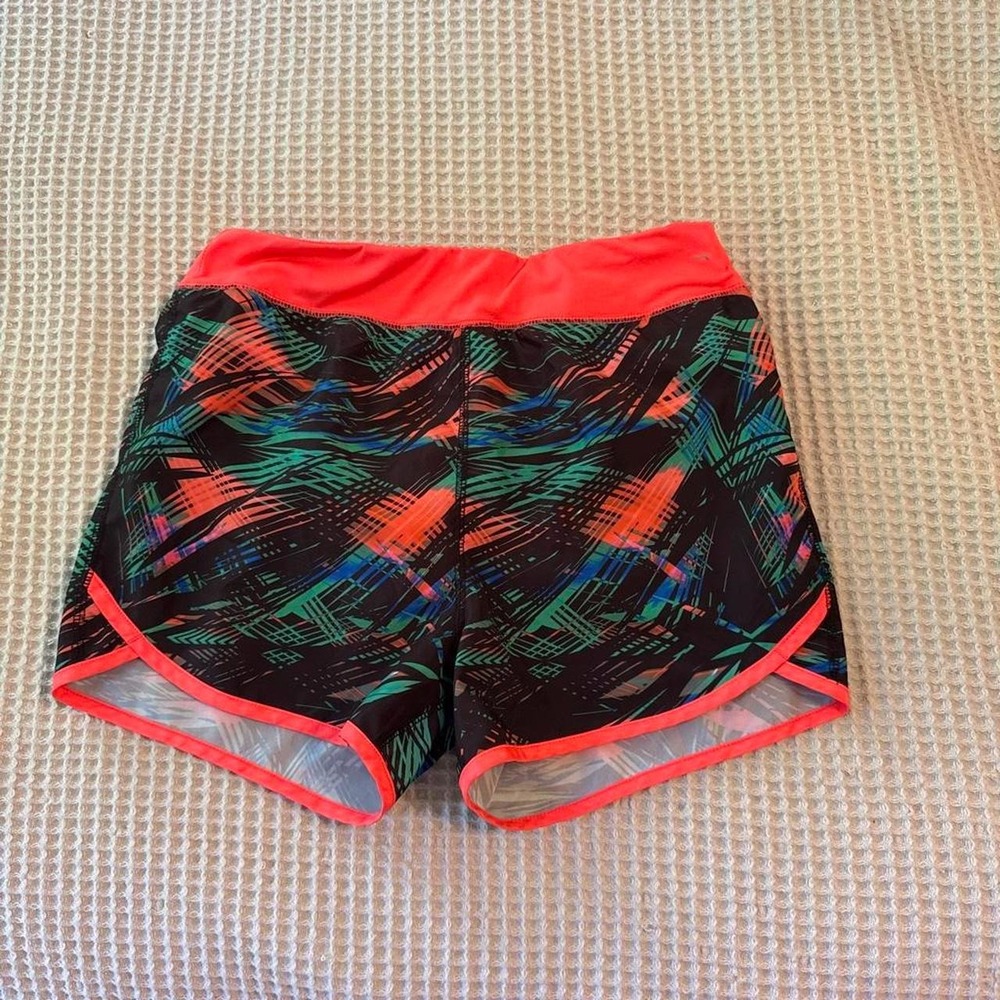 Avia Girls Athletic Shorts 90s Style Pattern
